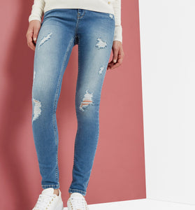 Kimle Ripped Skinny Jeans