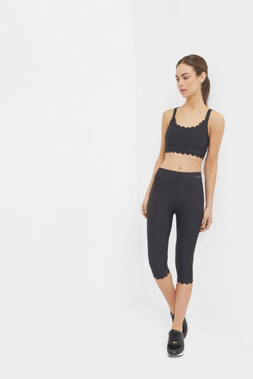 Liveli Scallop Hem Sports Bra