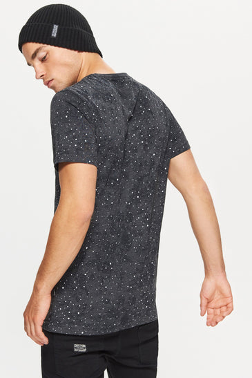 T-Shirt With All-Over Print2